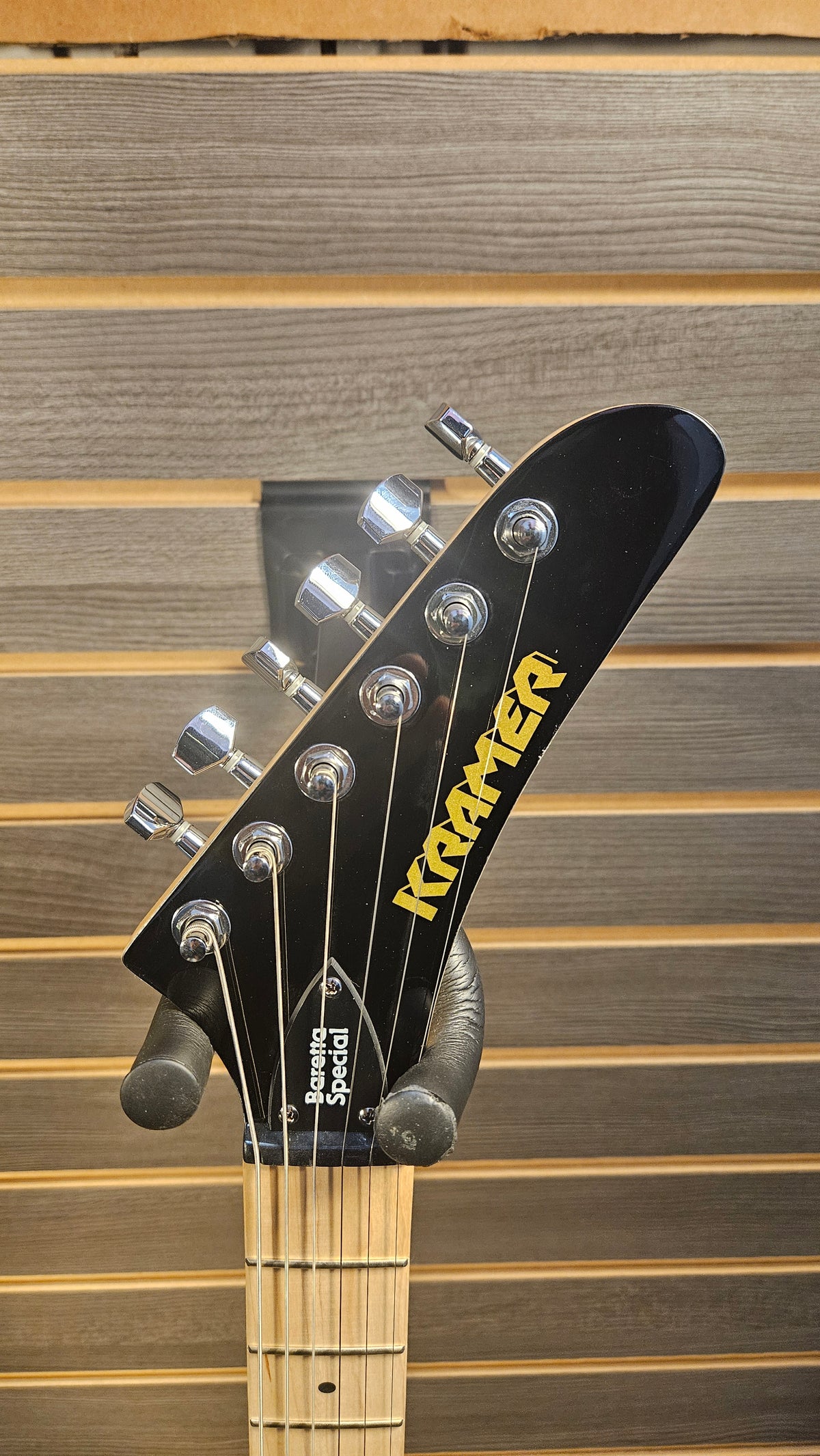 Kramer Baretta Special Black