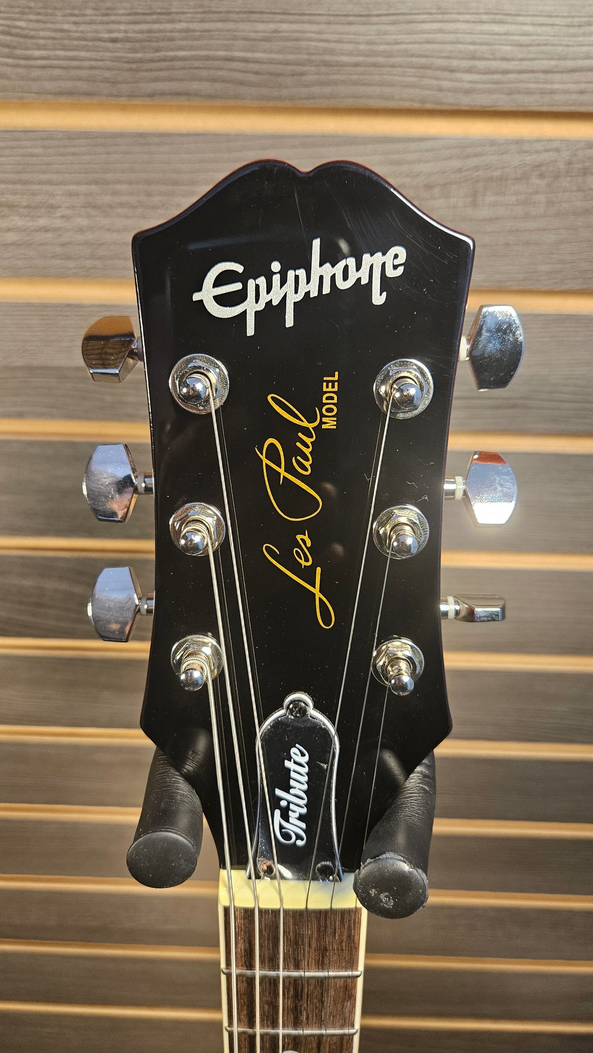 Epiphone Les Paul Tribute E1 Heritage Cherry Sunburst