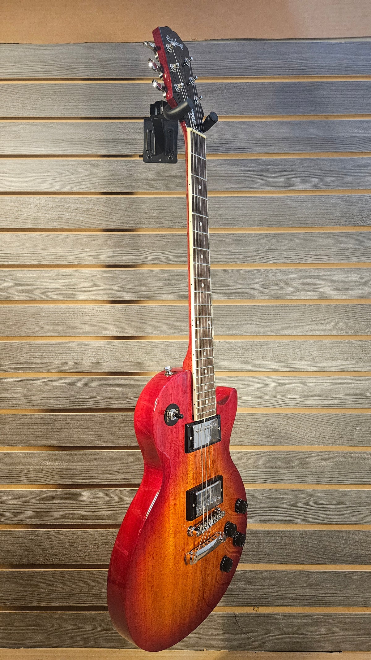 Epiphone Les Paul Tribute E1 Heritage Cherry Sunburst