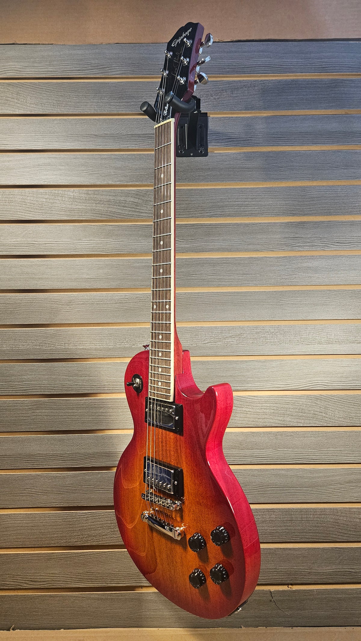 Epiphone Les Paul Tribute E1 Heritage Cherry Sunburst
