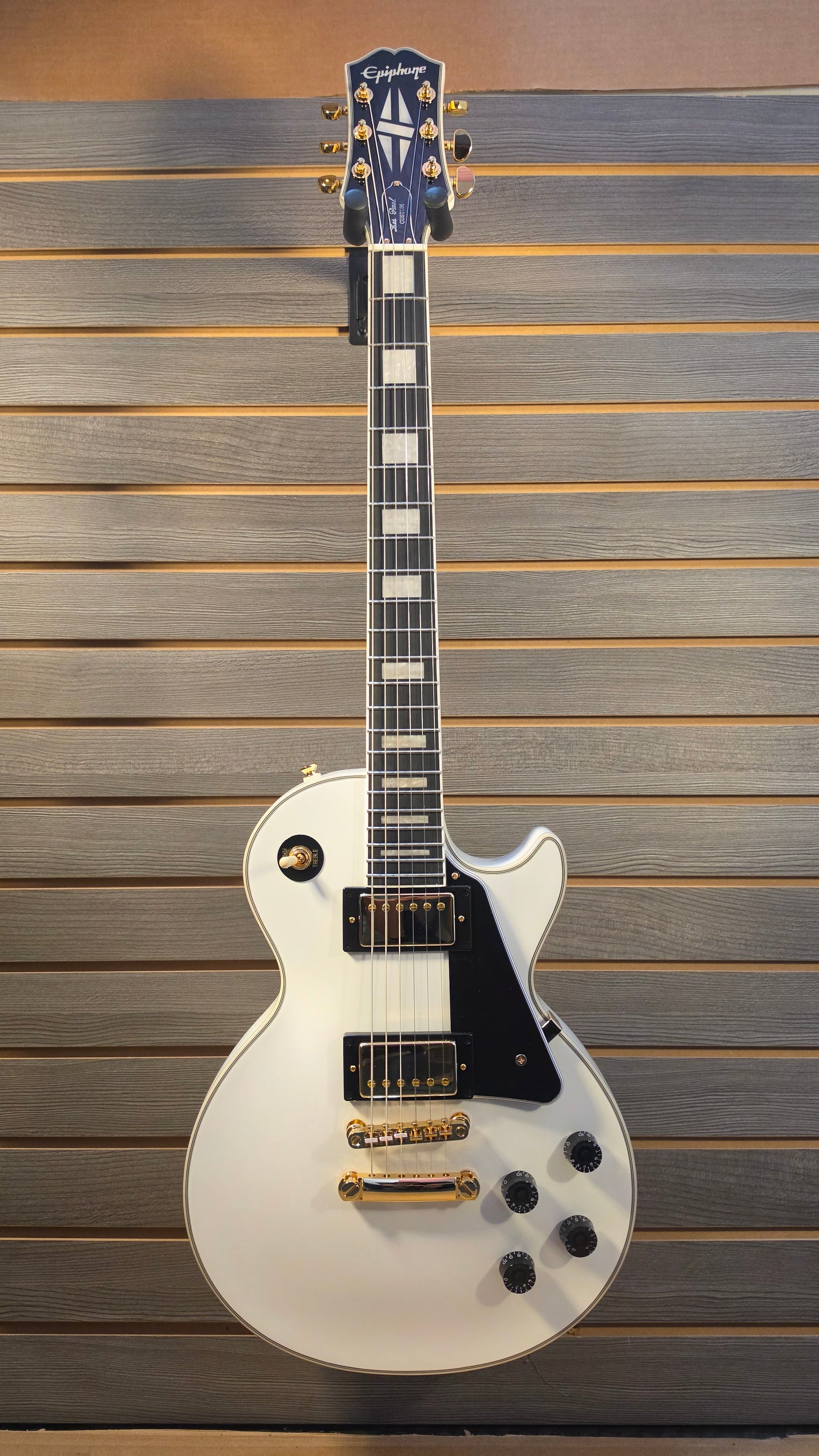 Epiphone Les Paul Custom White With Premium Gig Bag