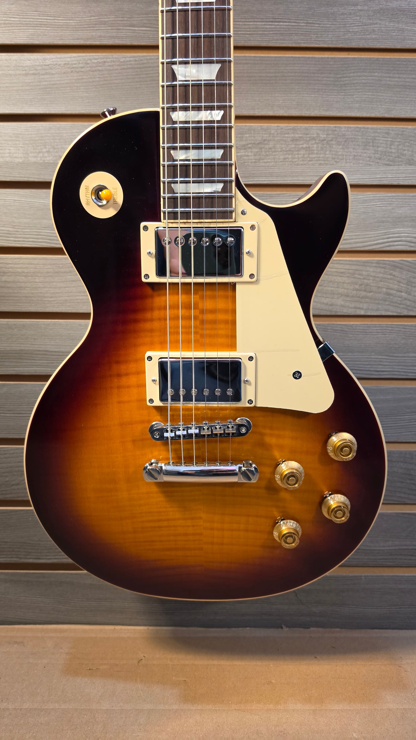 Epiphone 1959 IGC Les Paul Standard Reissue Washed Bourbon Burst With Hard Case