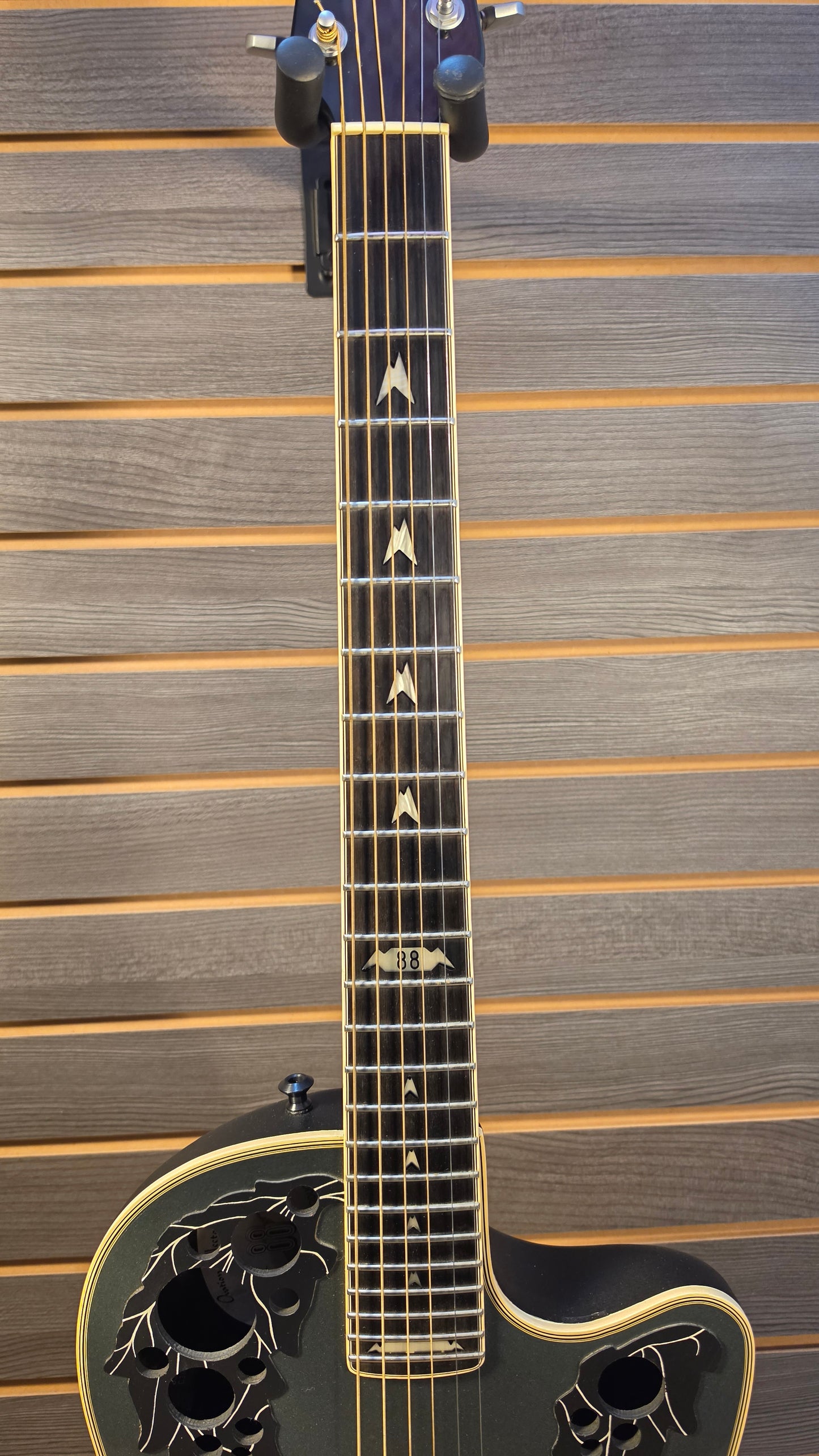 Used Ovation 1988-P Collectors Series Acoustic Electric
