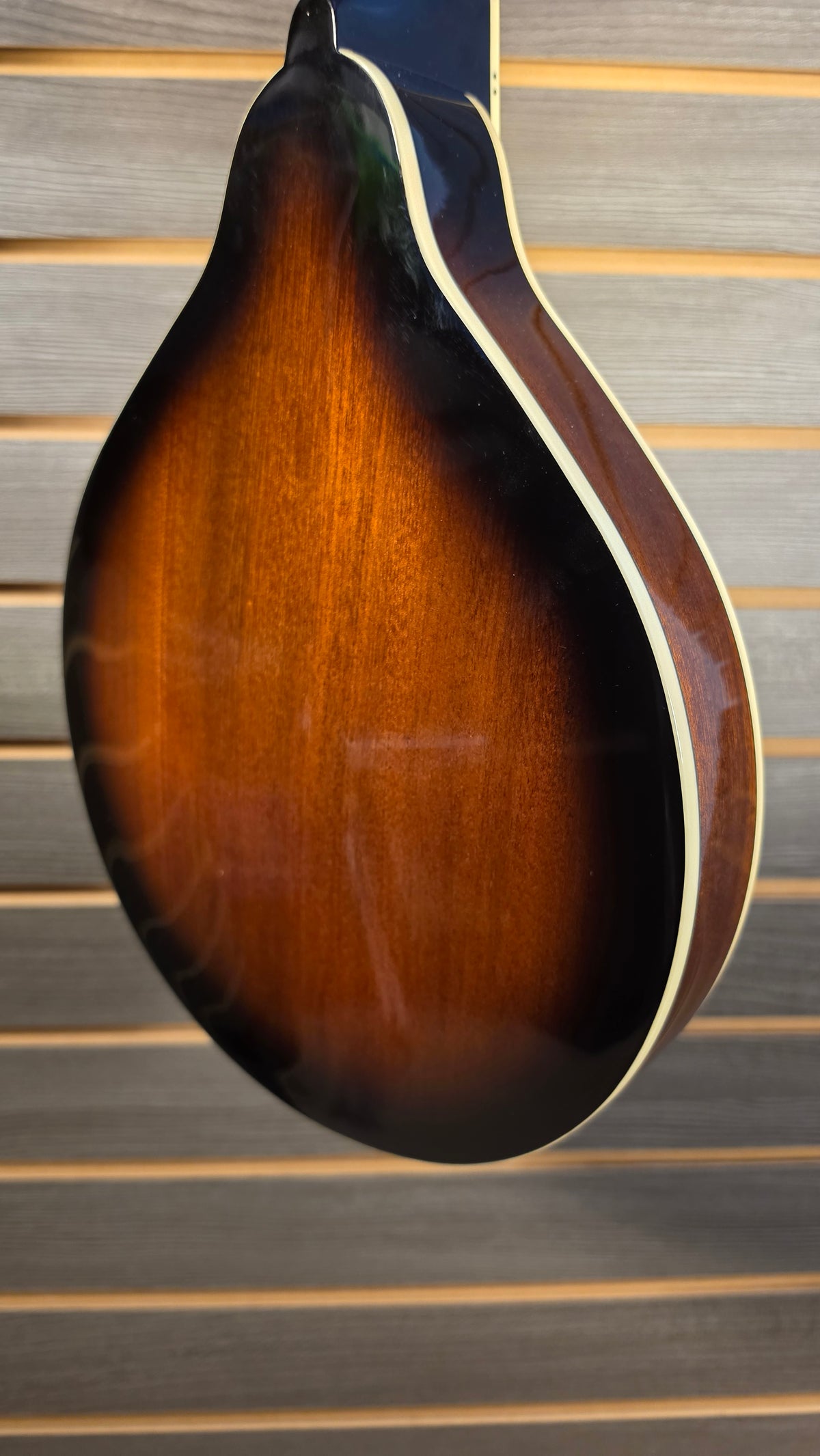 Epiphone MM-30 Mandolin Antique Sunburst With Gold Hardware