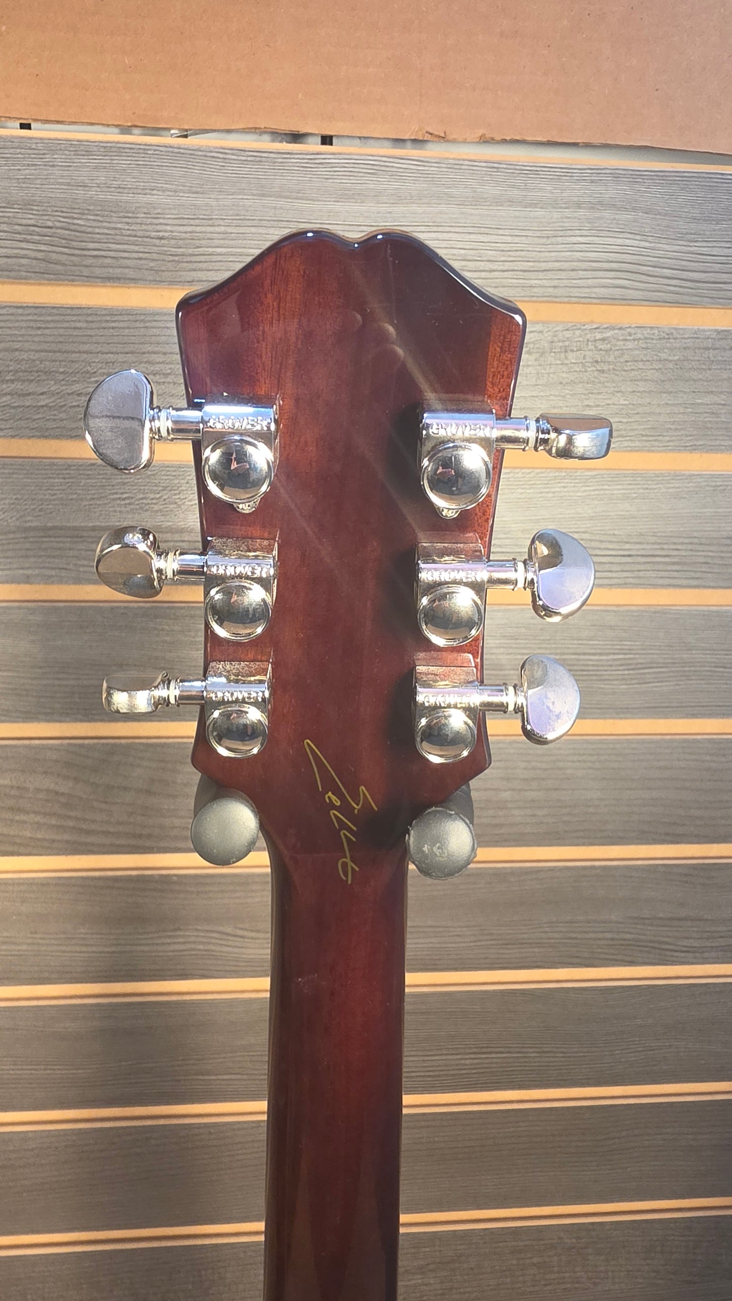 Epiphone Hummingbird Eric Church Signature With Hard Case