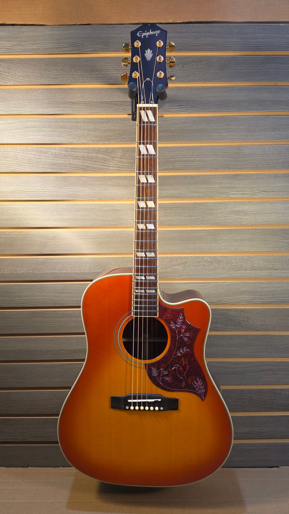 Epiphone Hummingbird Standard EC Cherry Sunburst With Premium Gig Bag