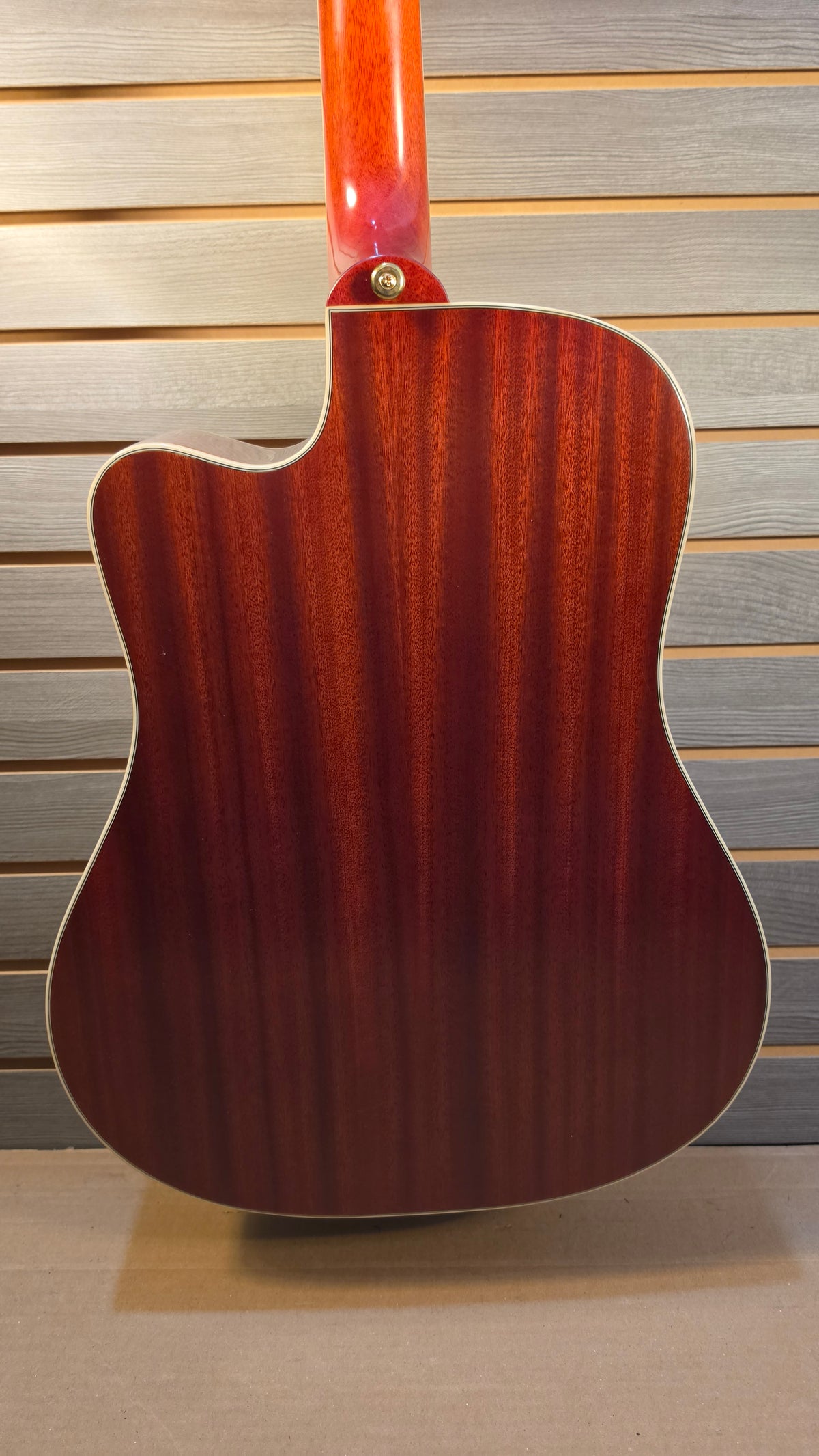 Epiphone Hummingbird Standard EC Cherry Sunburst With Premium Gig Bag