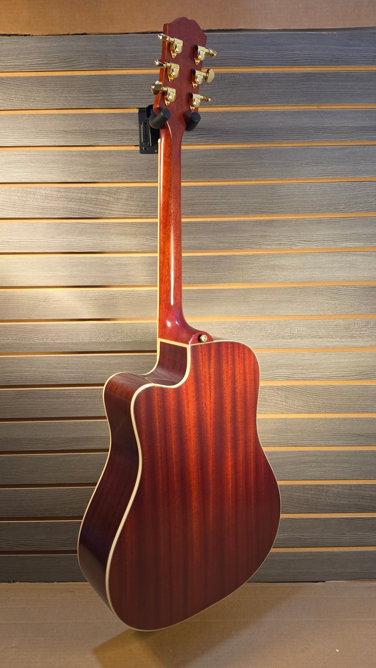 Epiphone Hummingbird Standard EC Cherry Sunburst With Premium Gig Bag