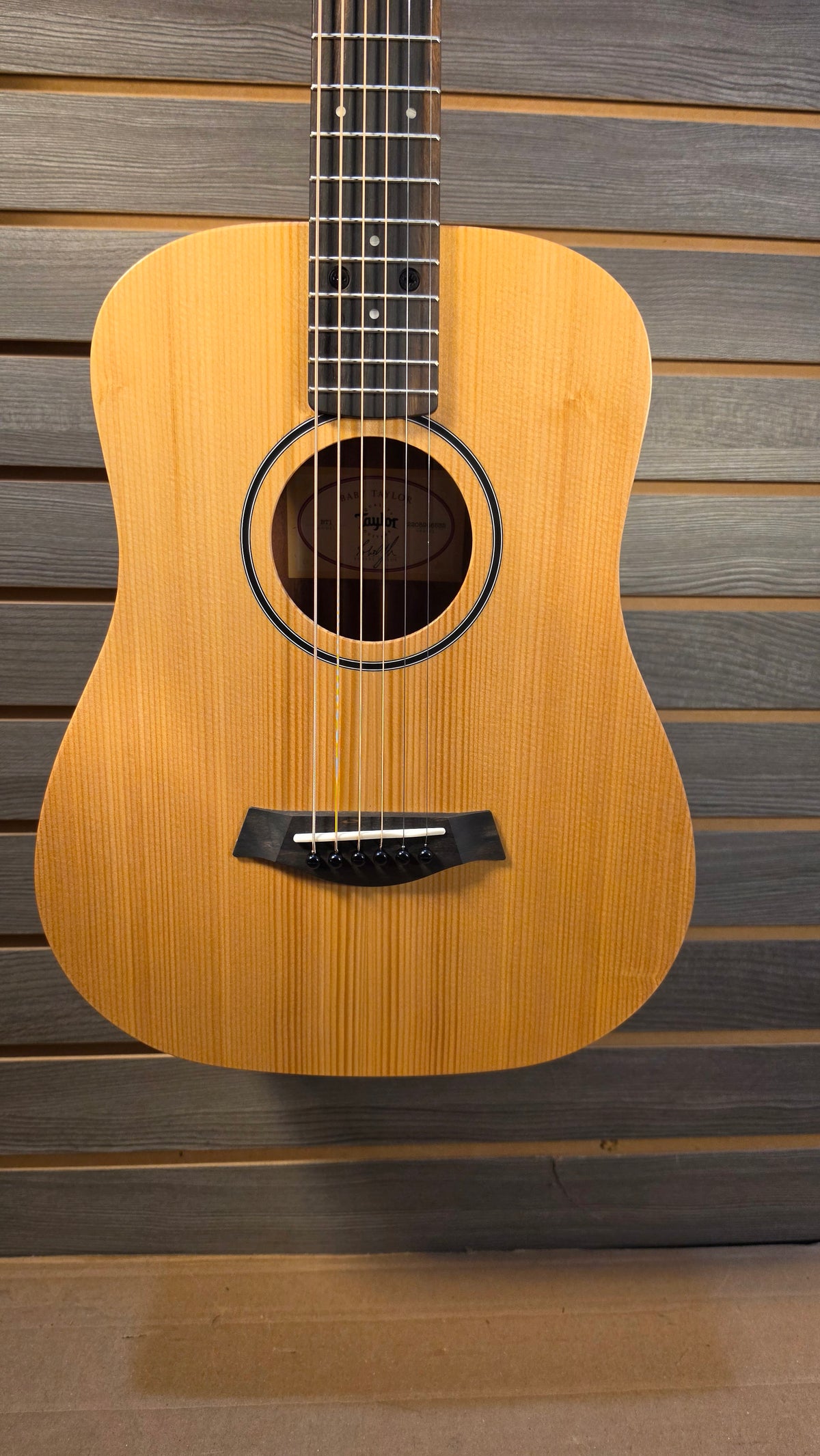 Taylor Baby Taylor BT1 With Gig Bag #6532
