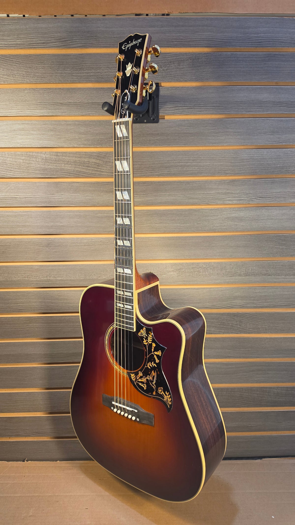 Epiphone IGC Hummingbird Autumn Burst S#1034 With Premium Soft Case