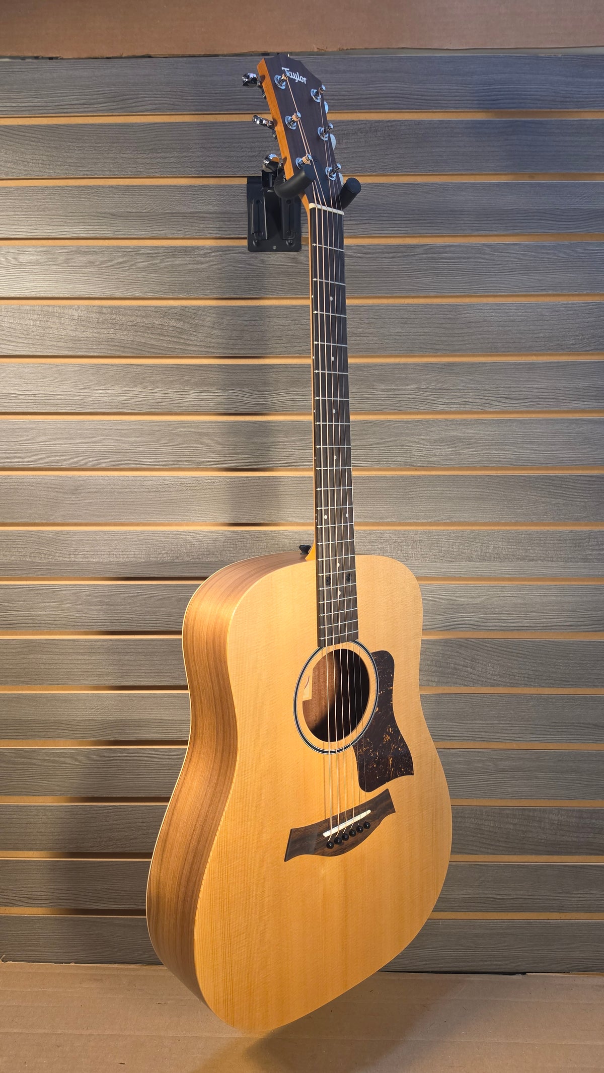 Taylor BBT Walnut Acoustic Guitar