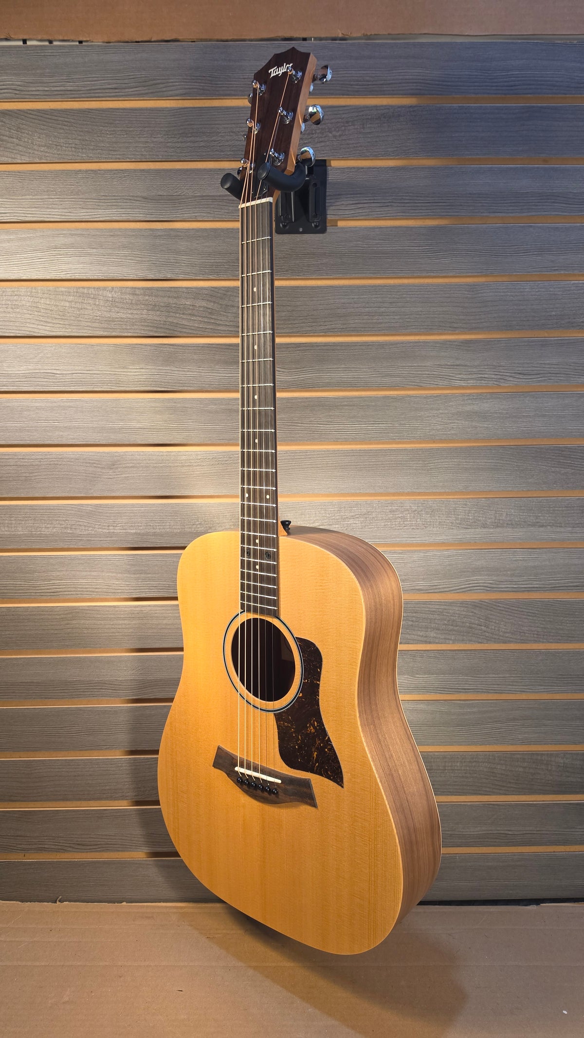 Taylor BBT Walnut Acoustic Guitar