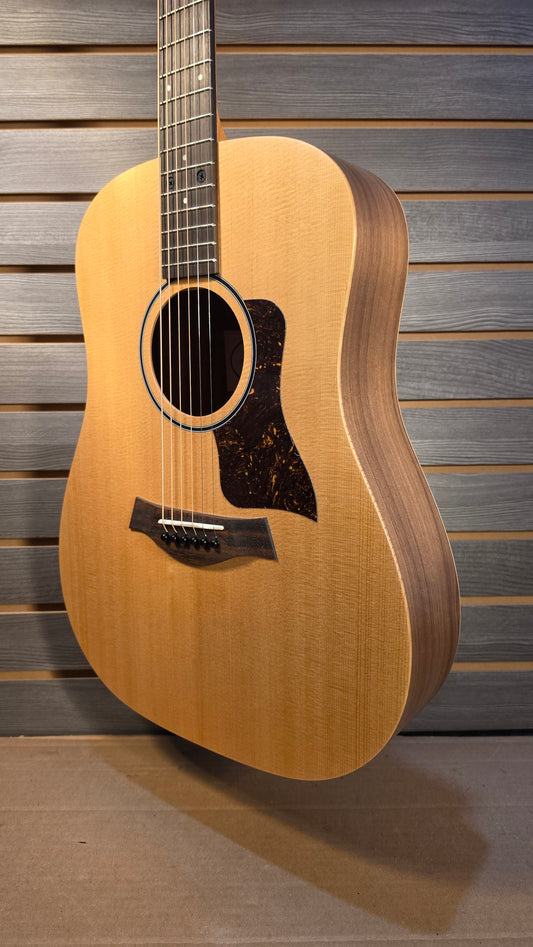 Taylor BBT Walnut Acoustic Guitar