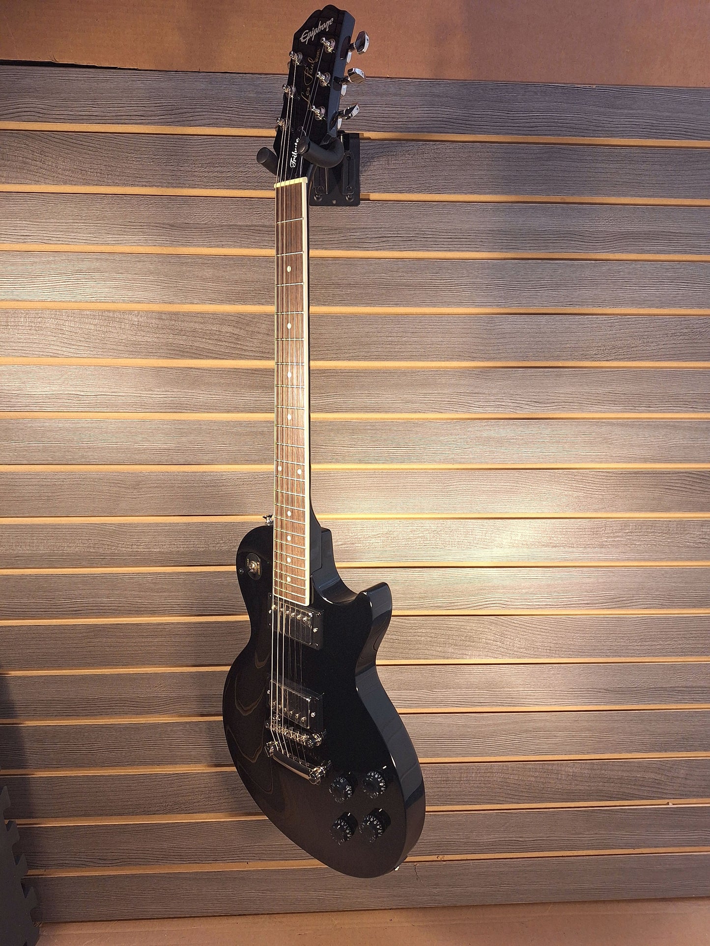 Epiphone Les Paul Tribute E1 Ebony electric Guitar
