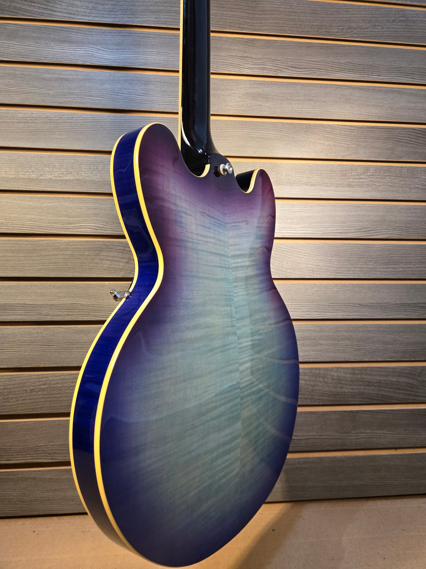 Epiphone ES 335 Figured Blueberry Burst Electric Guitar