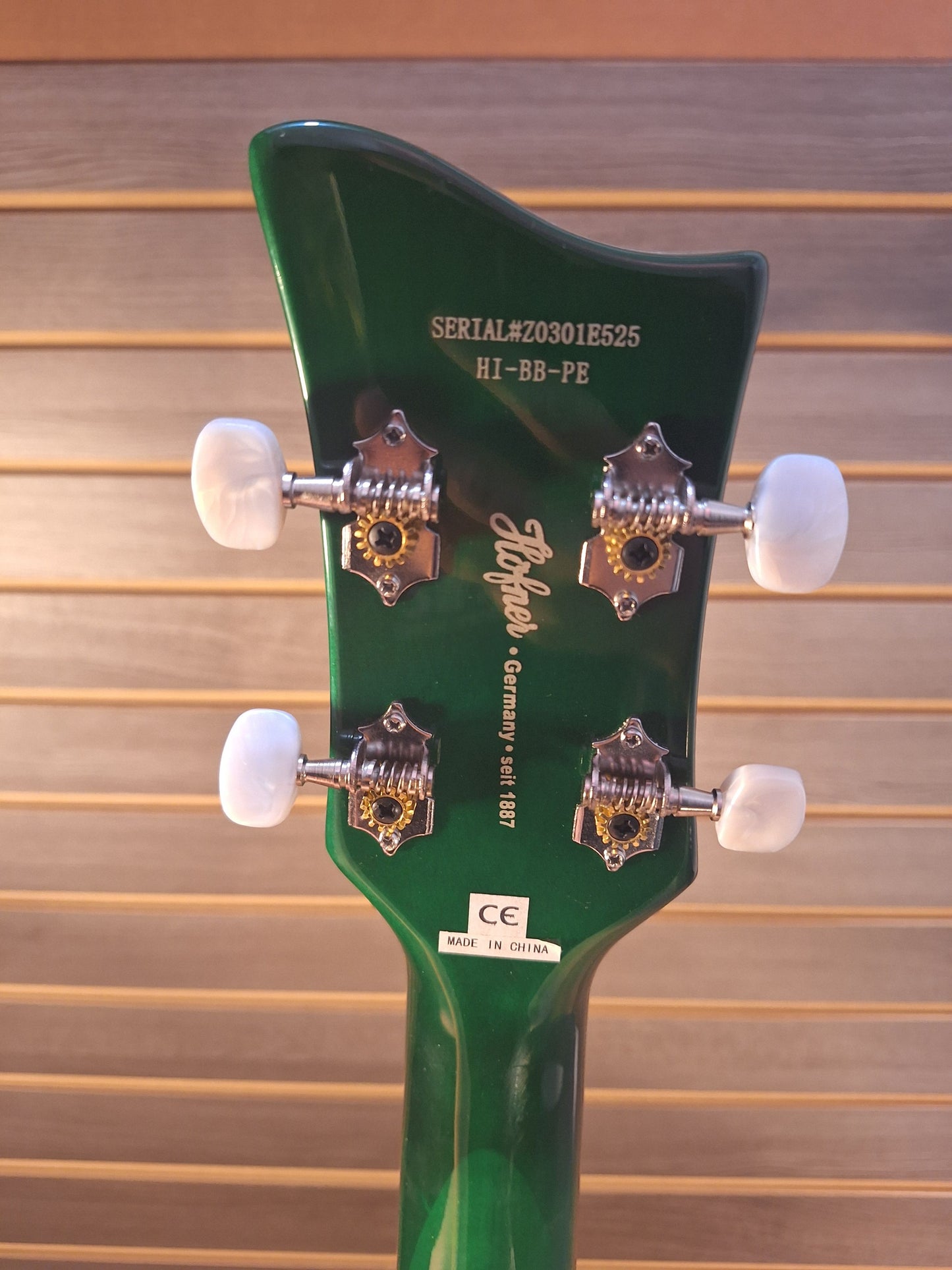 Hofner Ignition Pro Violin Bass Green