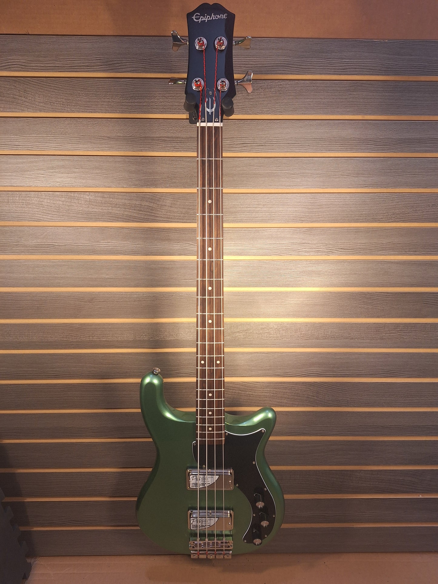 Epiphone Embassy Bass Guitar Wanderlust Green Metallic