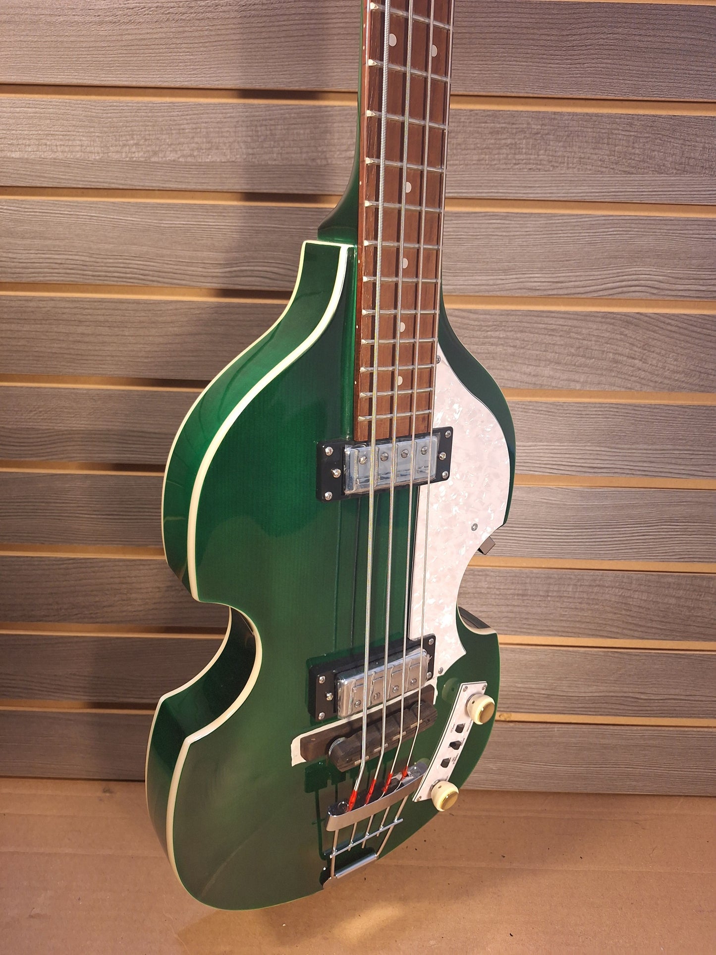 Hofner Ignition Pro Violin Bass Green