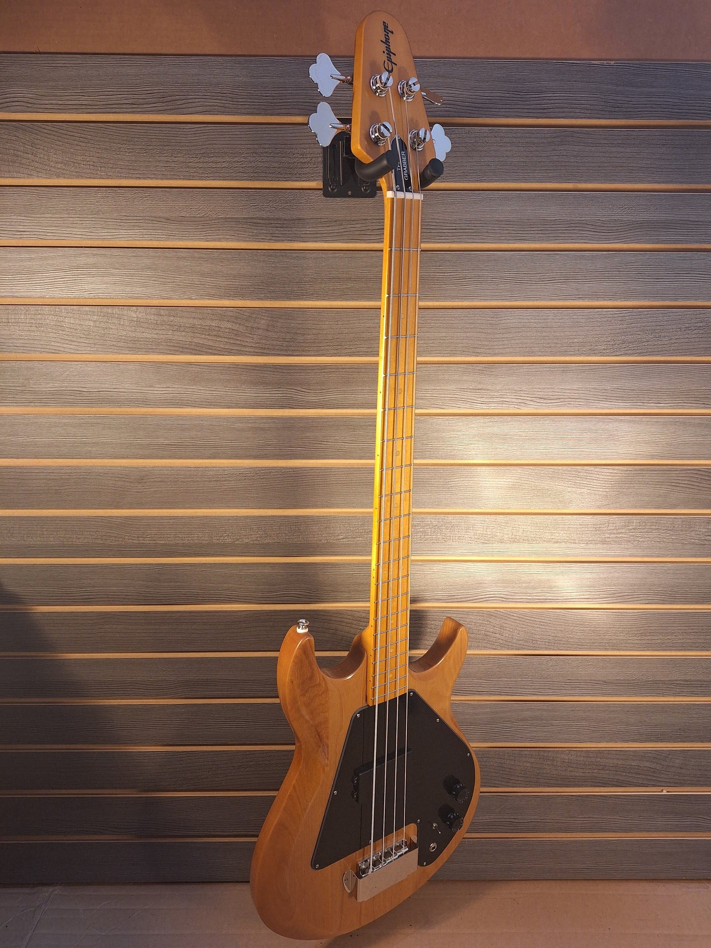 Epiphone Grabber Bass Natural With Premium Gig Bag