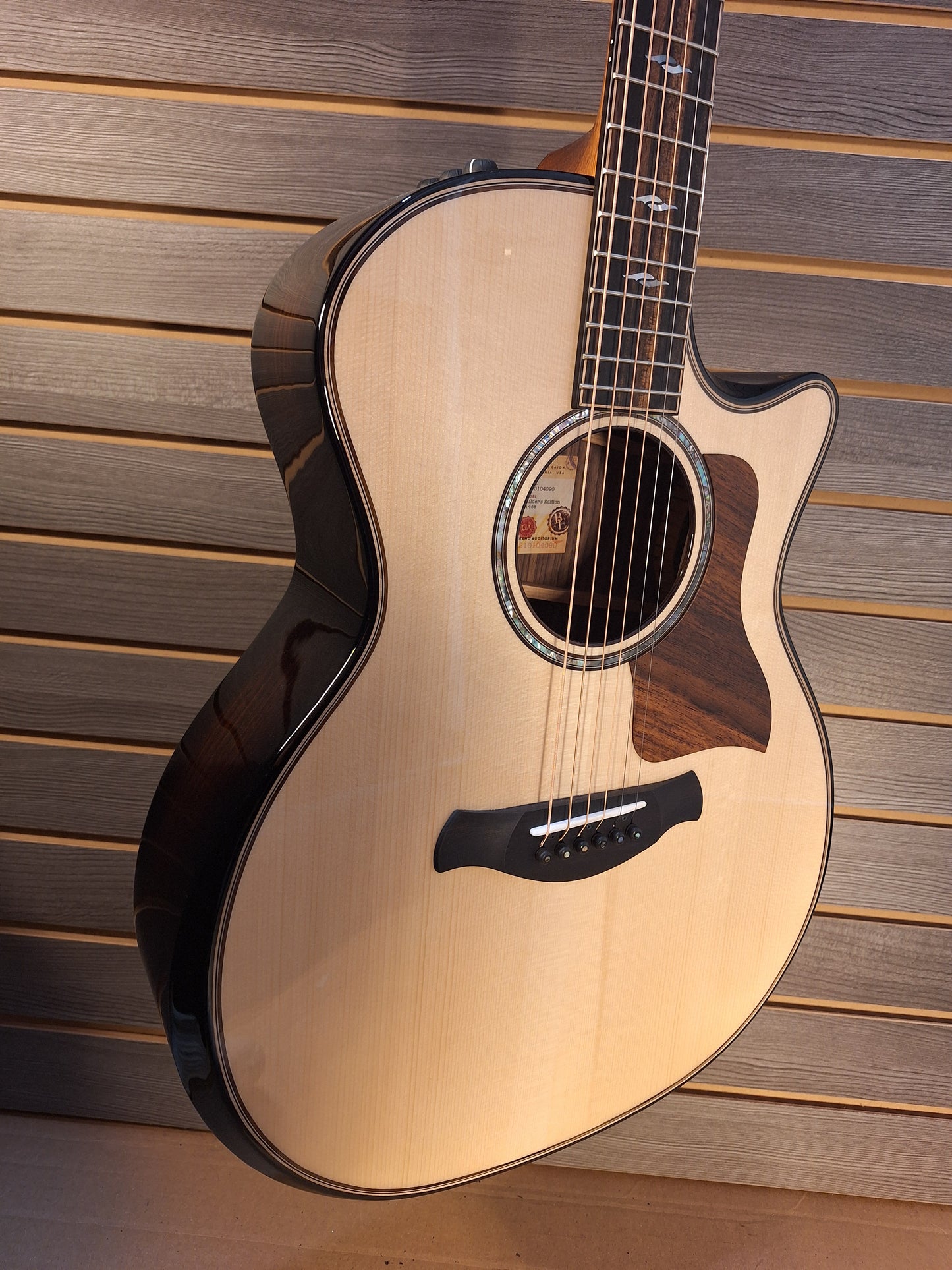 Taylor Builder's Edition 814ce