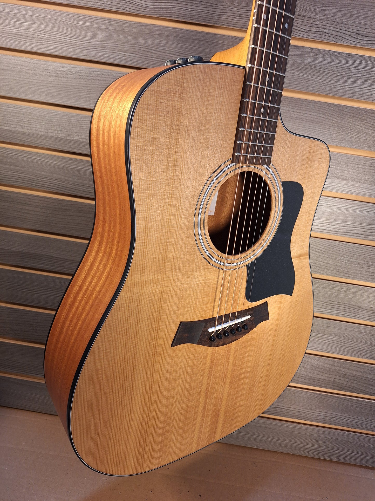 Taylor 110ce Acoustic/Electric Guitar
