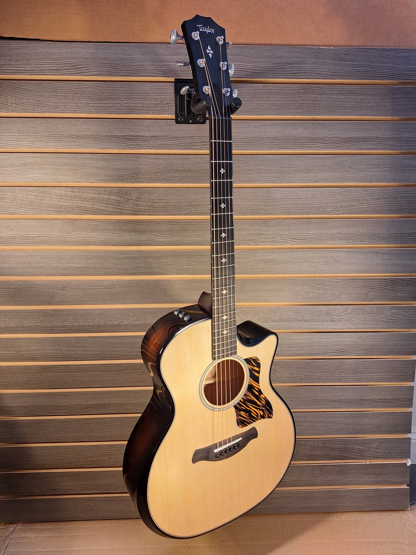 Taylor Builder's Edition 514ce Acoustic/Electric Guitar