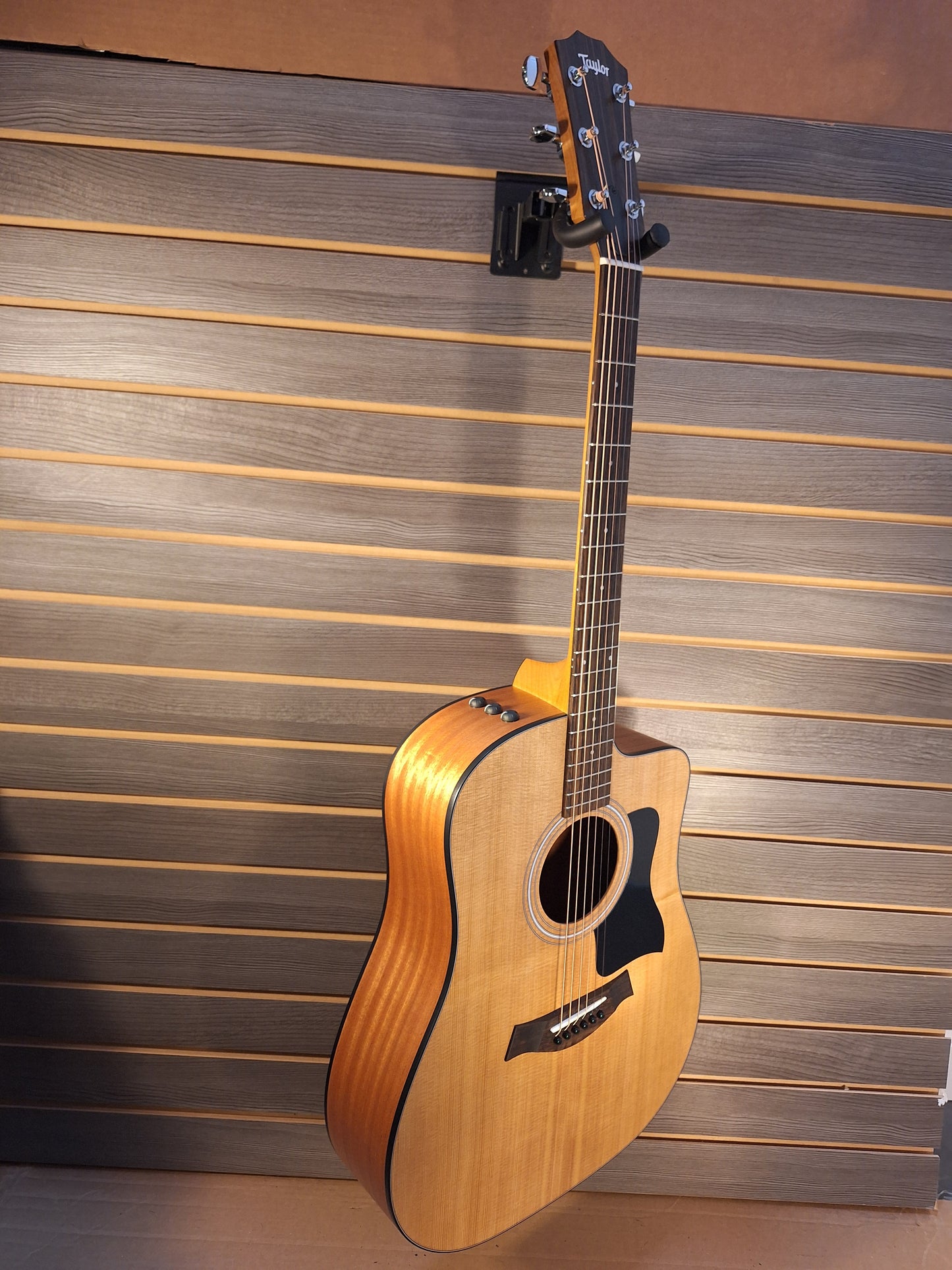 Taylor 110ce Acoustic/Electric Guitar