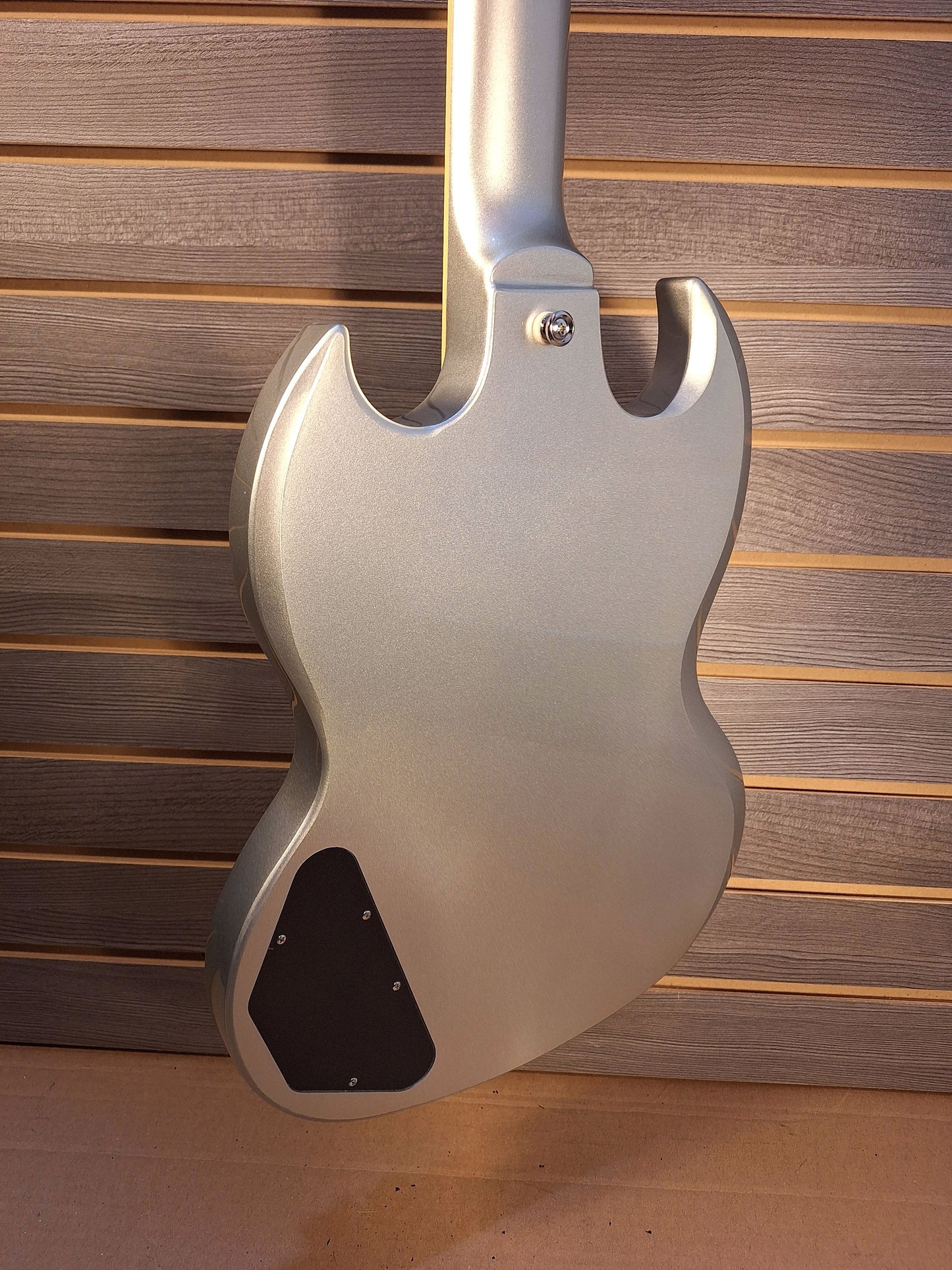 Epiphone SG Standard With Premiun Gig Bag Silvermist