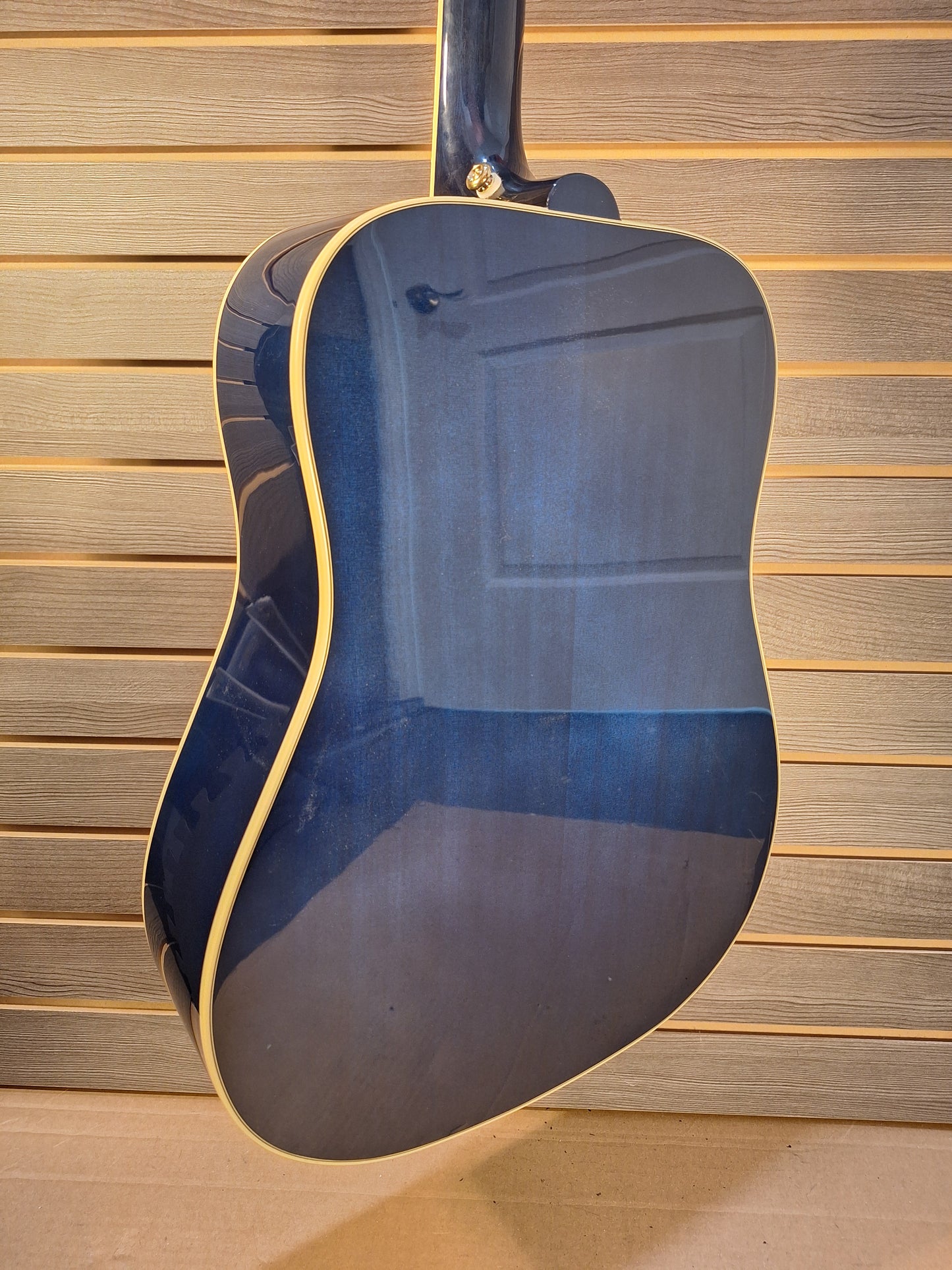 Epiphone Miranda Lambert Blue Bird With Hard Case