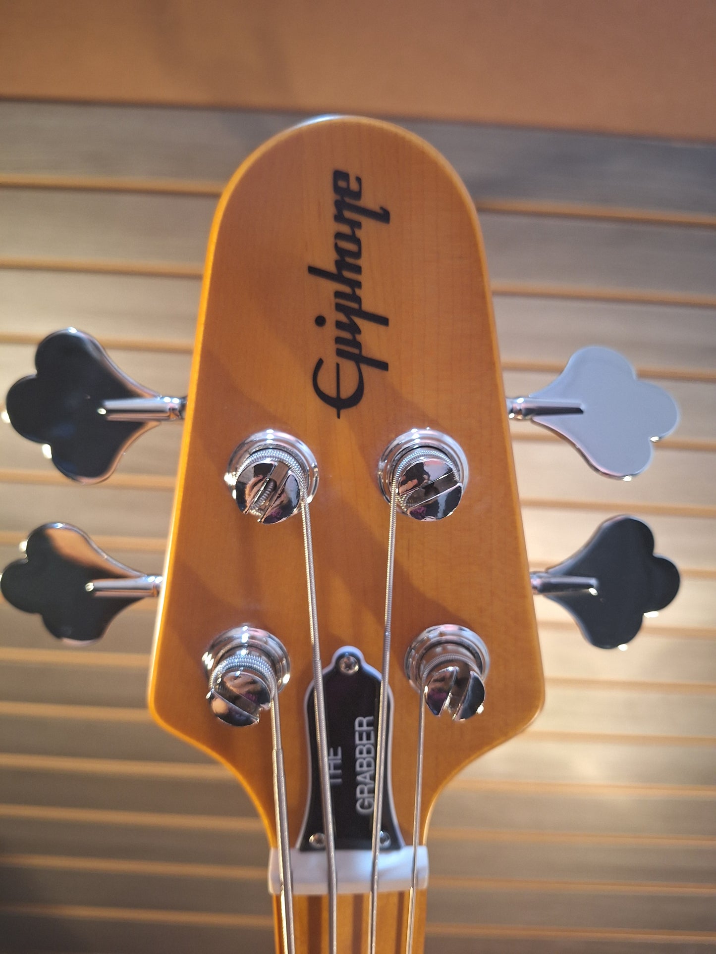 Epiphone Grabber Bass Natural With Premium Gig Bag