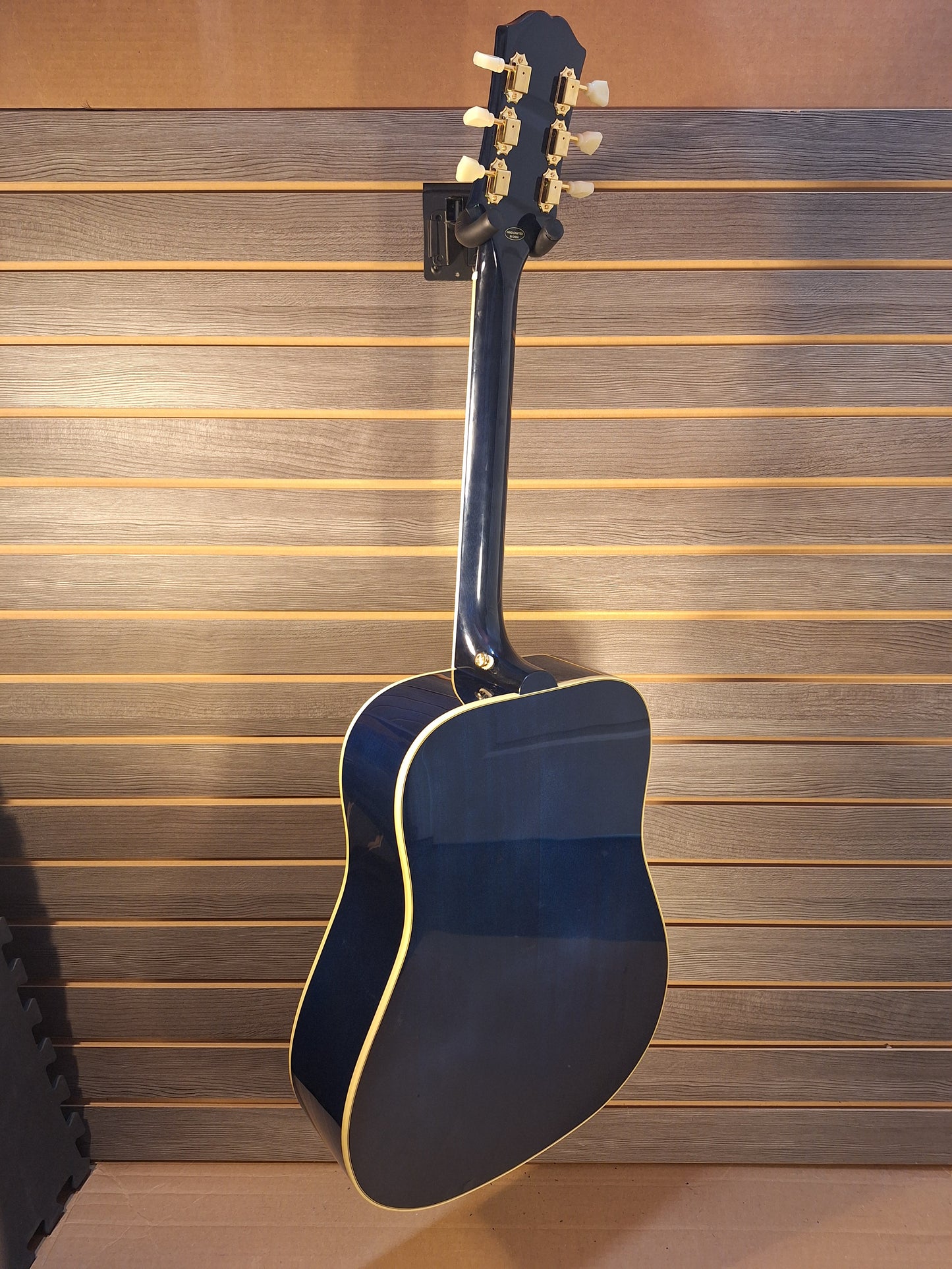 Epiphone Miranda Lambert Blue Bird With Hard Case
