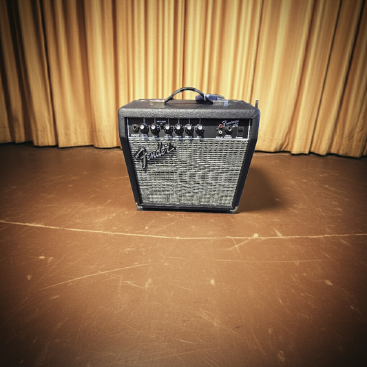 Used Fender 15G Practice Amp