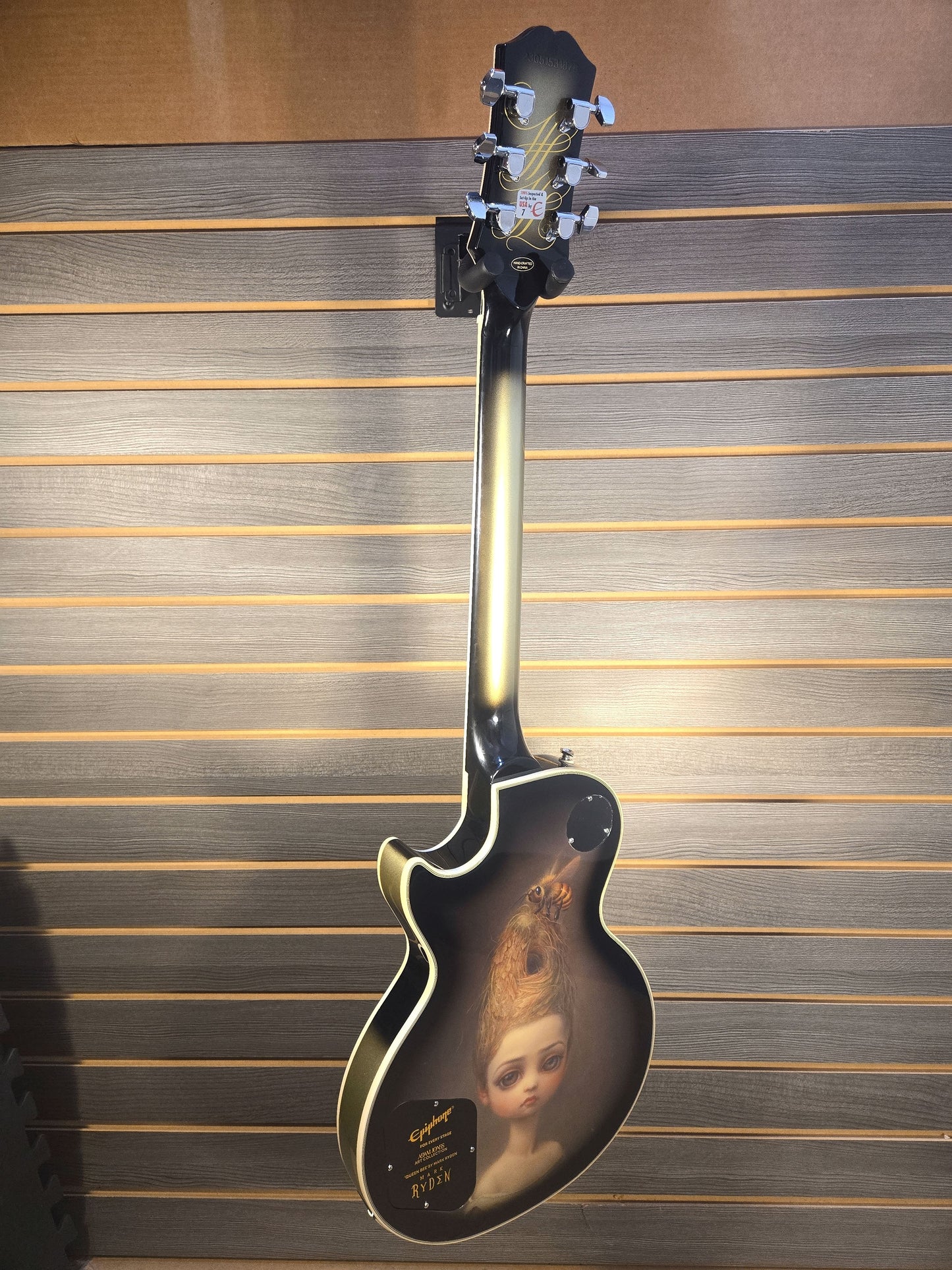 Epiphone Adam Jones Art Series Queen Bee Les Paul Custom Silverburst w/Hard Protector Case