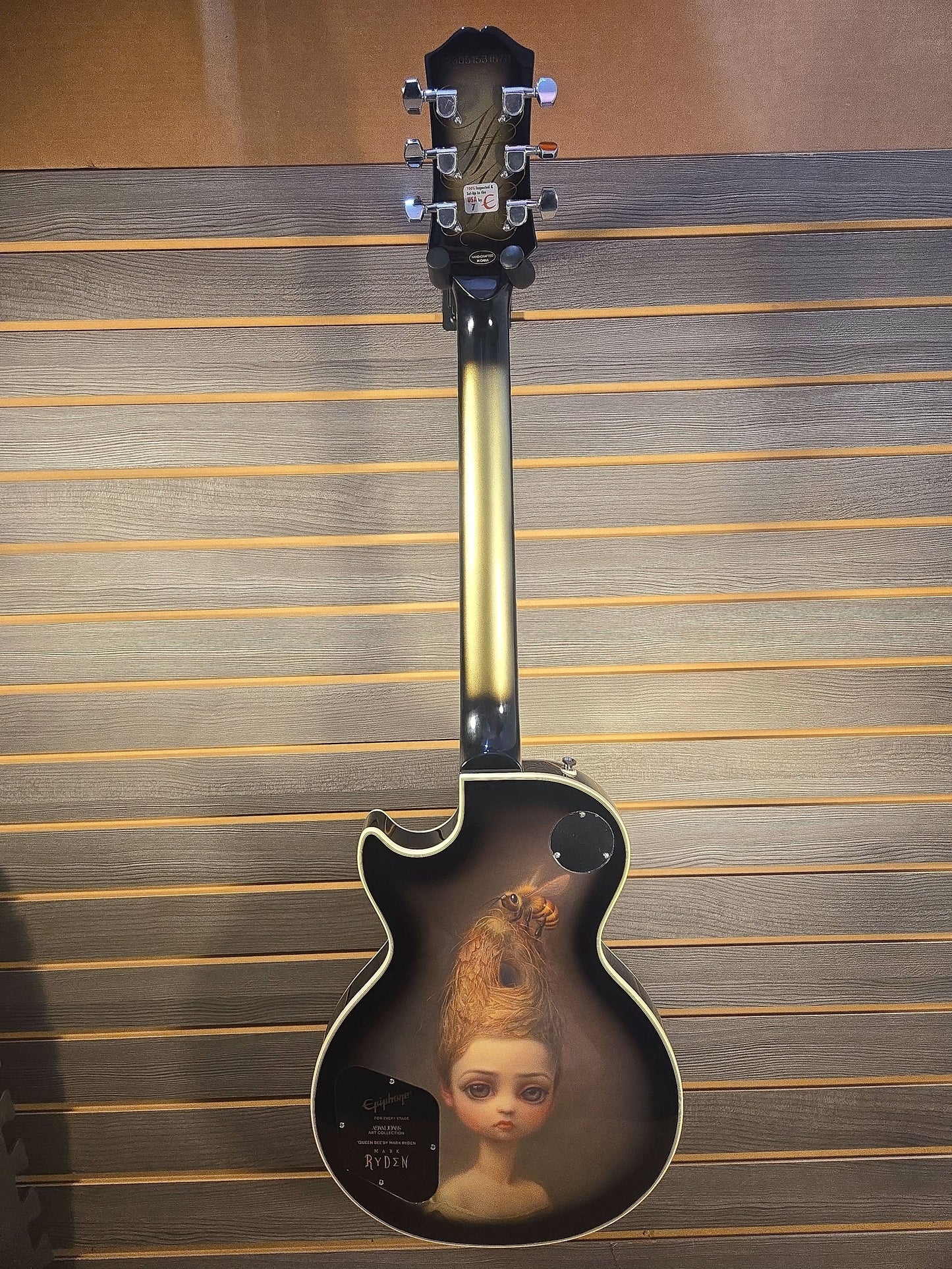Epiphone Adam Jones Art Series Queen Bee Les Paul Custom Silverburst w/Hard Protector Case