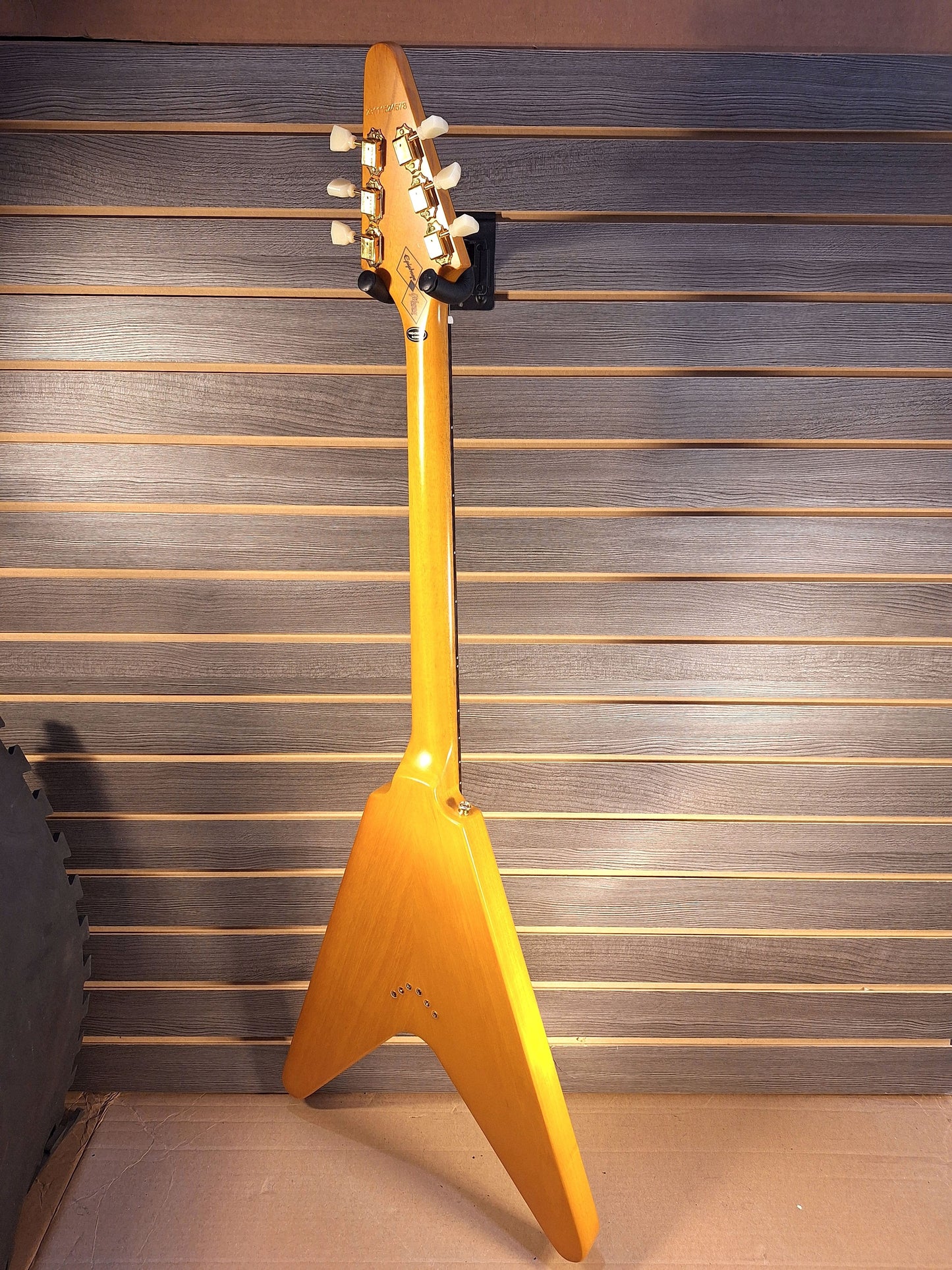 Epiphone 1958 Korina Flying V Gold