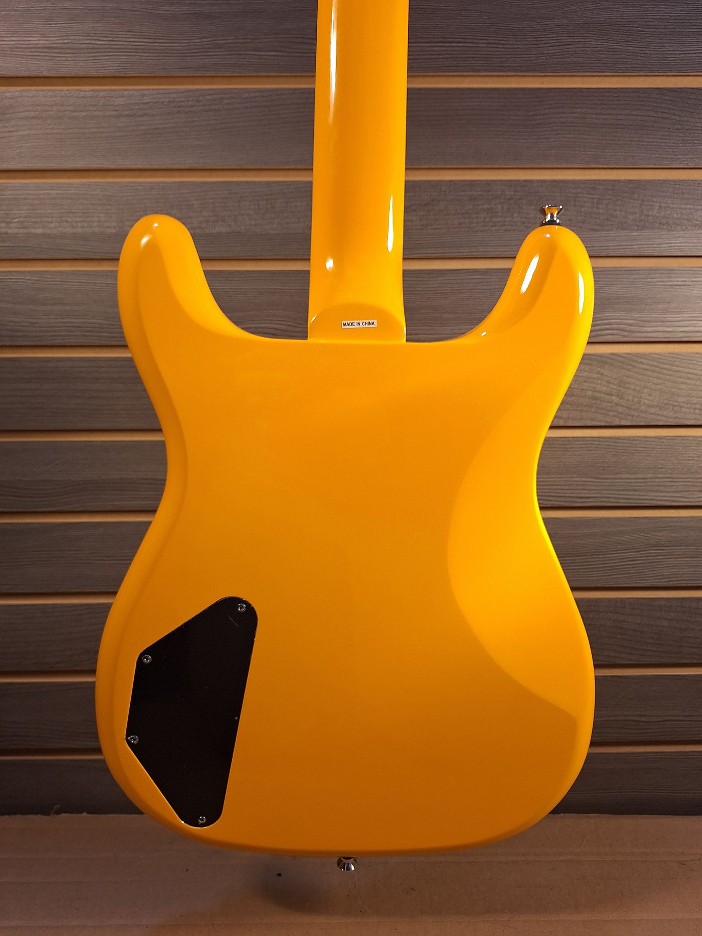 Epiphone Newport Bass (Short Scale) California Coral