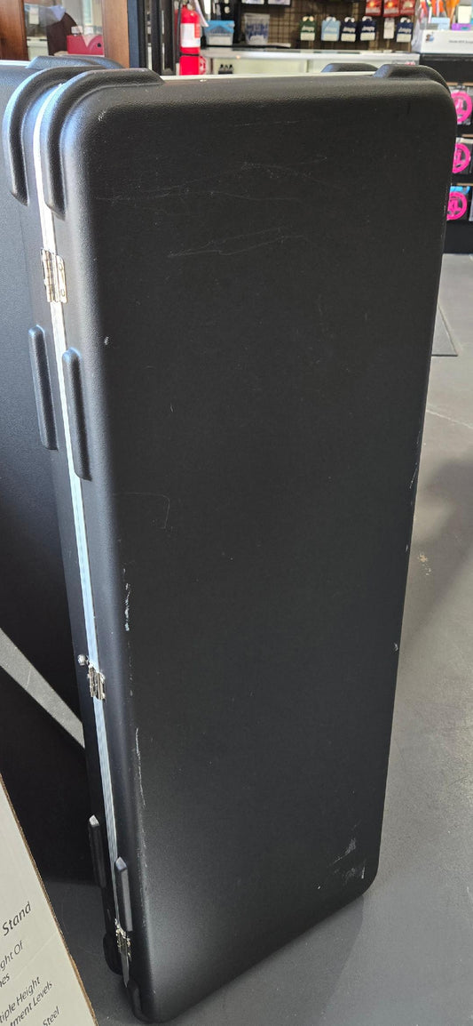 Used Road Runner Molded Electric Hard Case