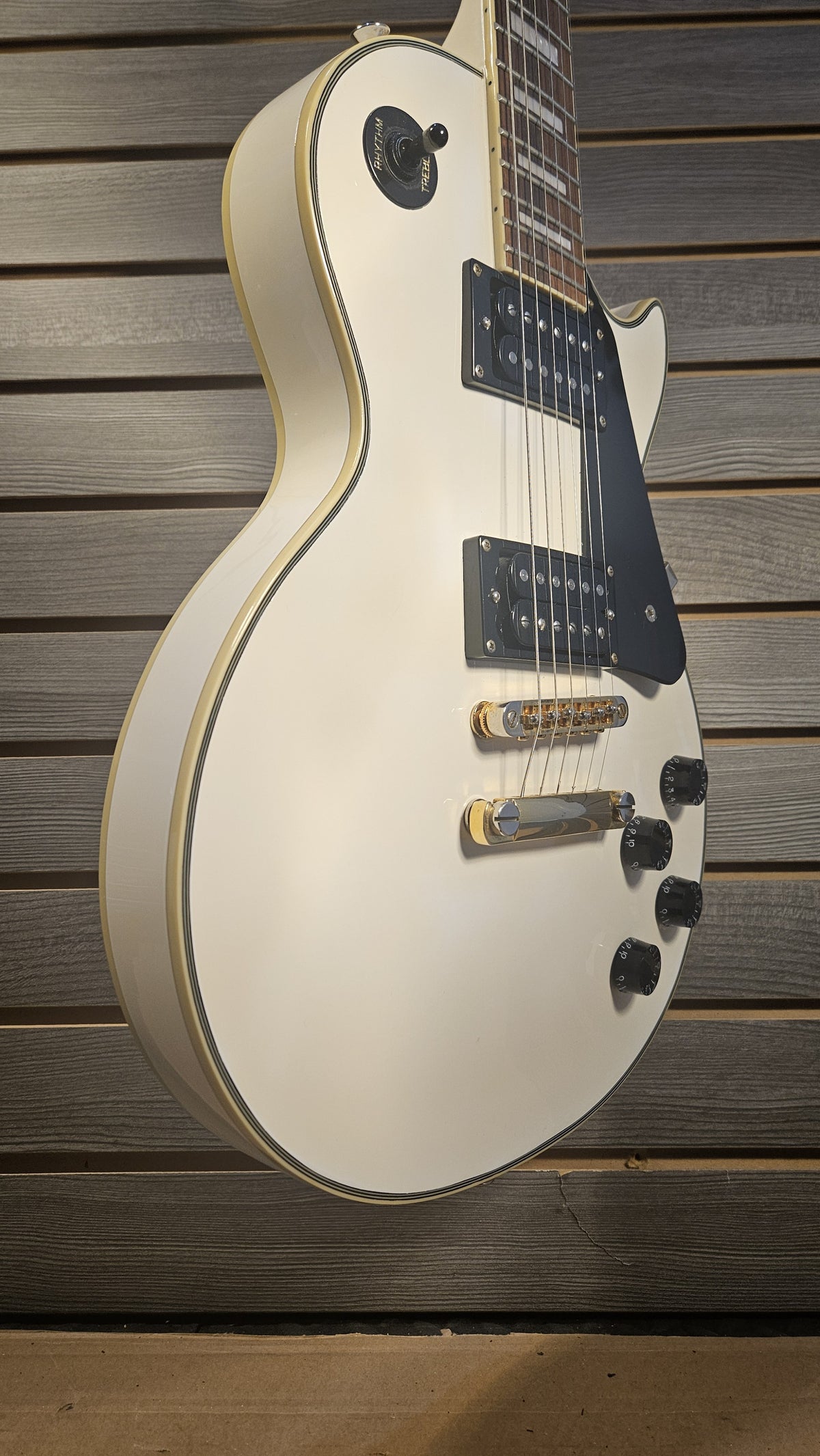 Used Epiphone Les Paul Custom White