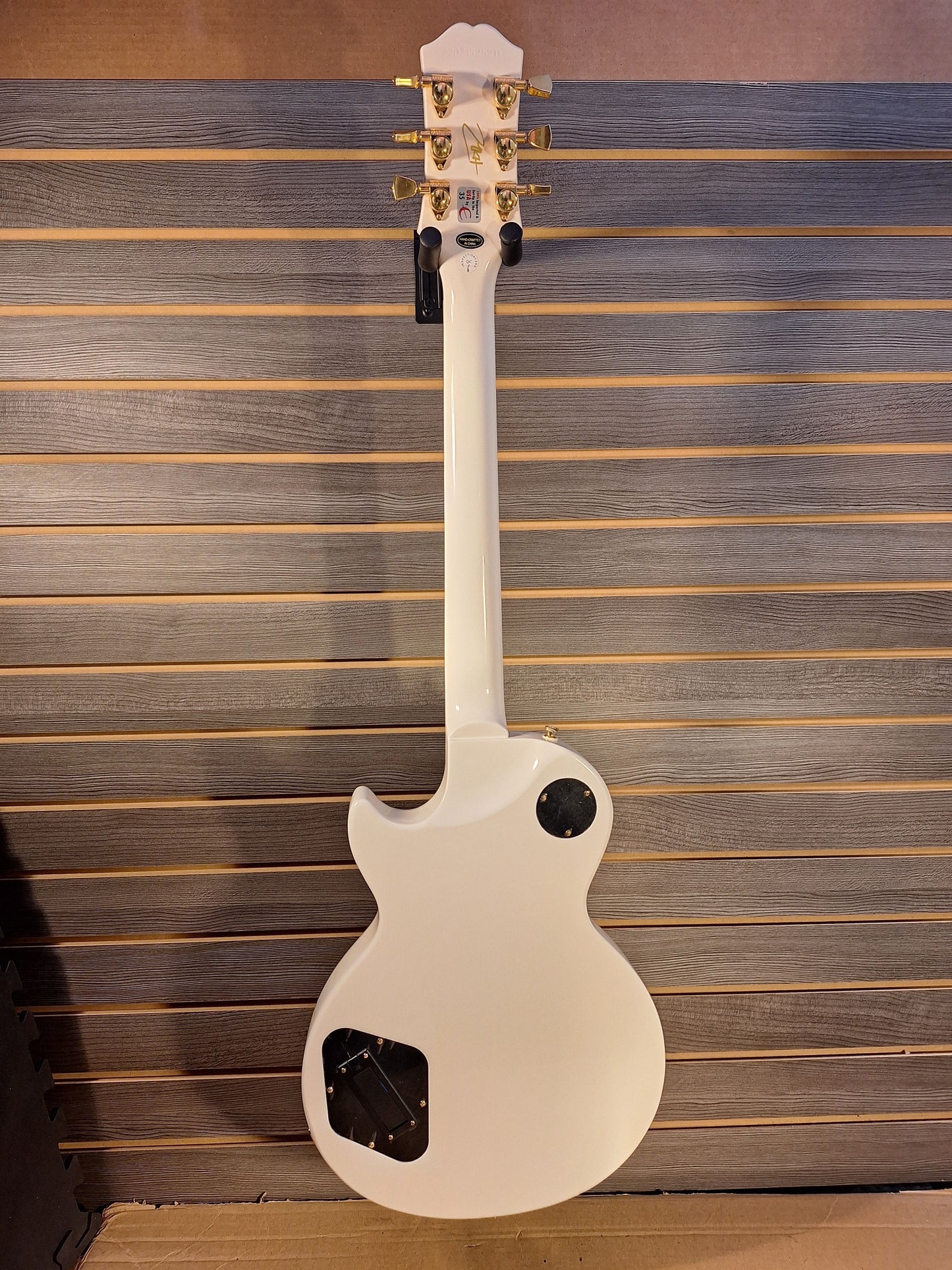 Epiphone Matt Heafy Les Paul Custom Origins With Hard Case Bone White