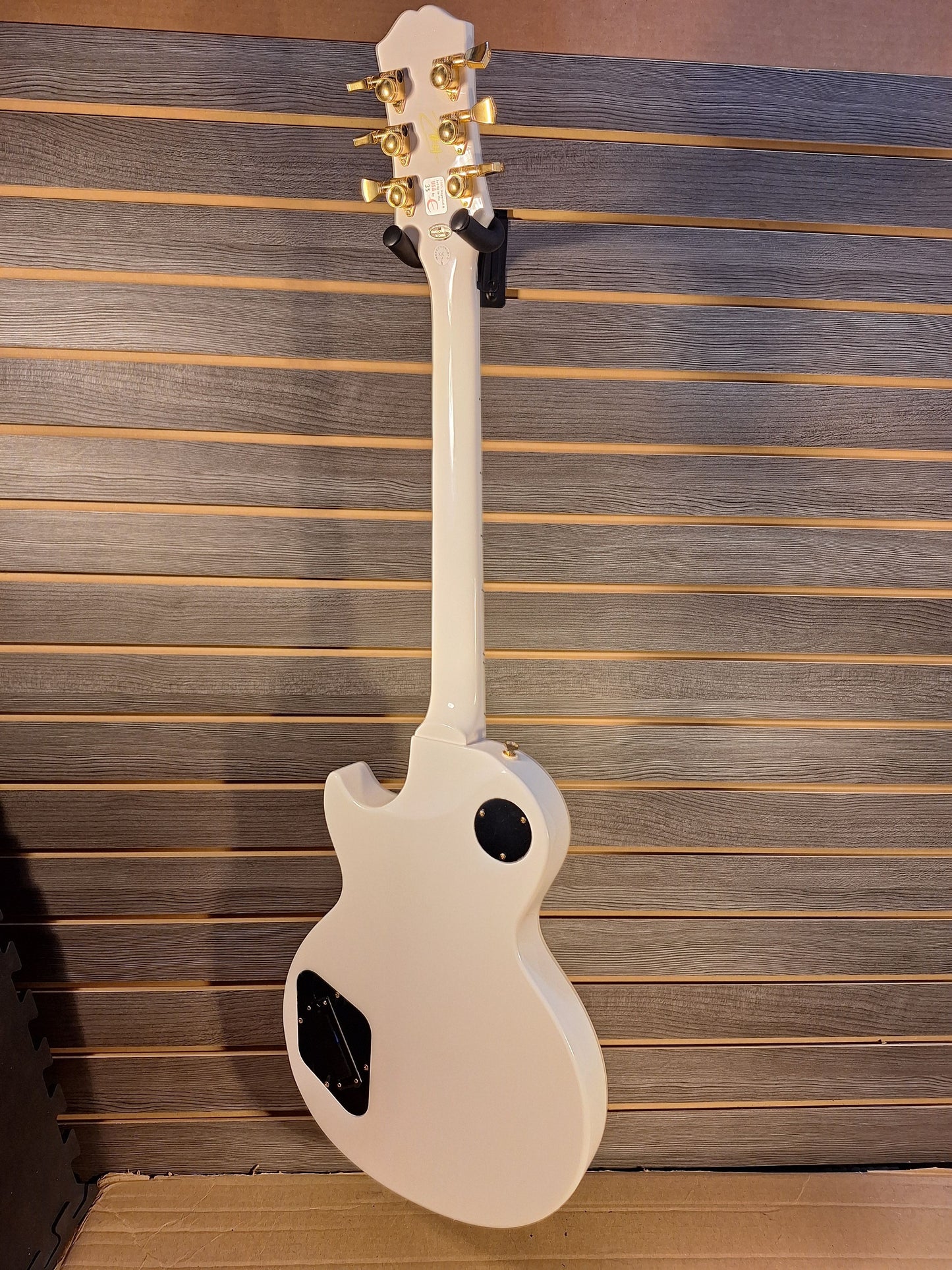 Epiphone Matt Heafy Les Paul Custom Origins With Hard Case Bone White