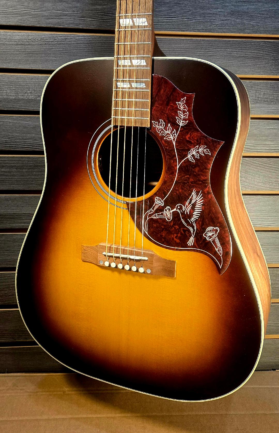 Gibson Hummingbird Vintage Walnutburst with Hardcase