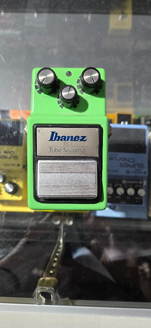 Previously Owned Ibanez TS9 Tube Screamer Guitar Pedal