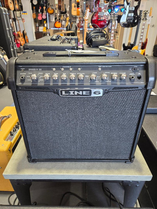 Previous Owned Line 6 Spider IV 30 Amp