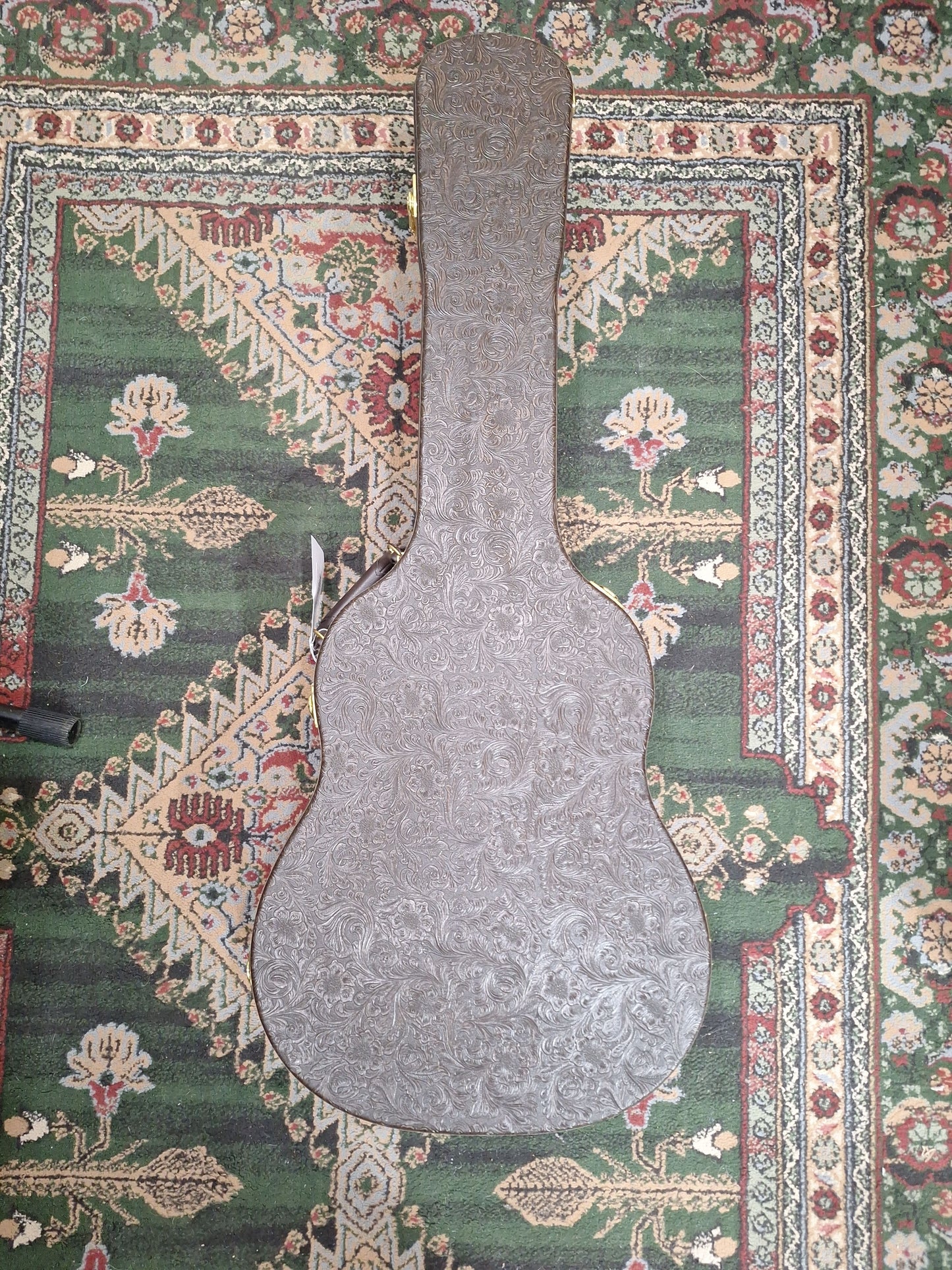 Previously Owned Taylor Builder's Edition 717E (Case Included)